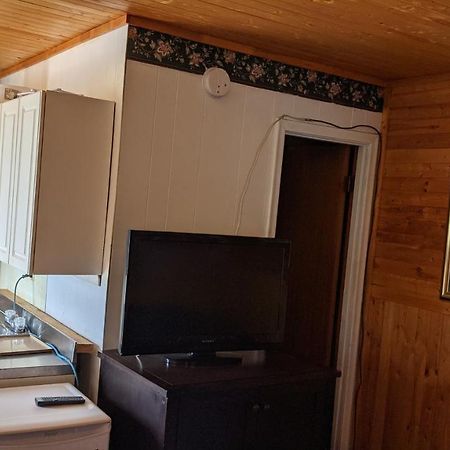 Balgonie Motel Motor Inn Pilot Butte Exteriér fotografie